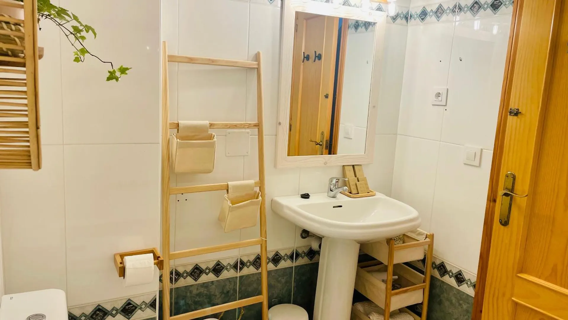 Cosy Apartment With Views And Pool Fornells  Fornells (Menorca)